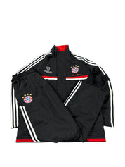 FC Bayern x Adidas Tracksuit (M)