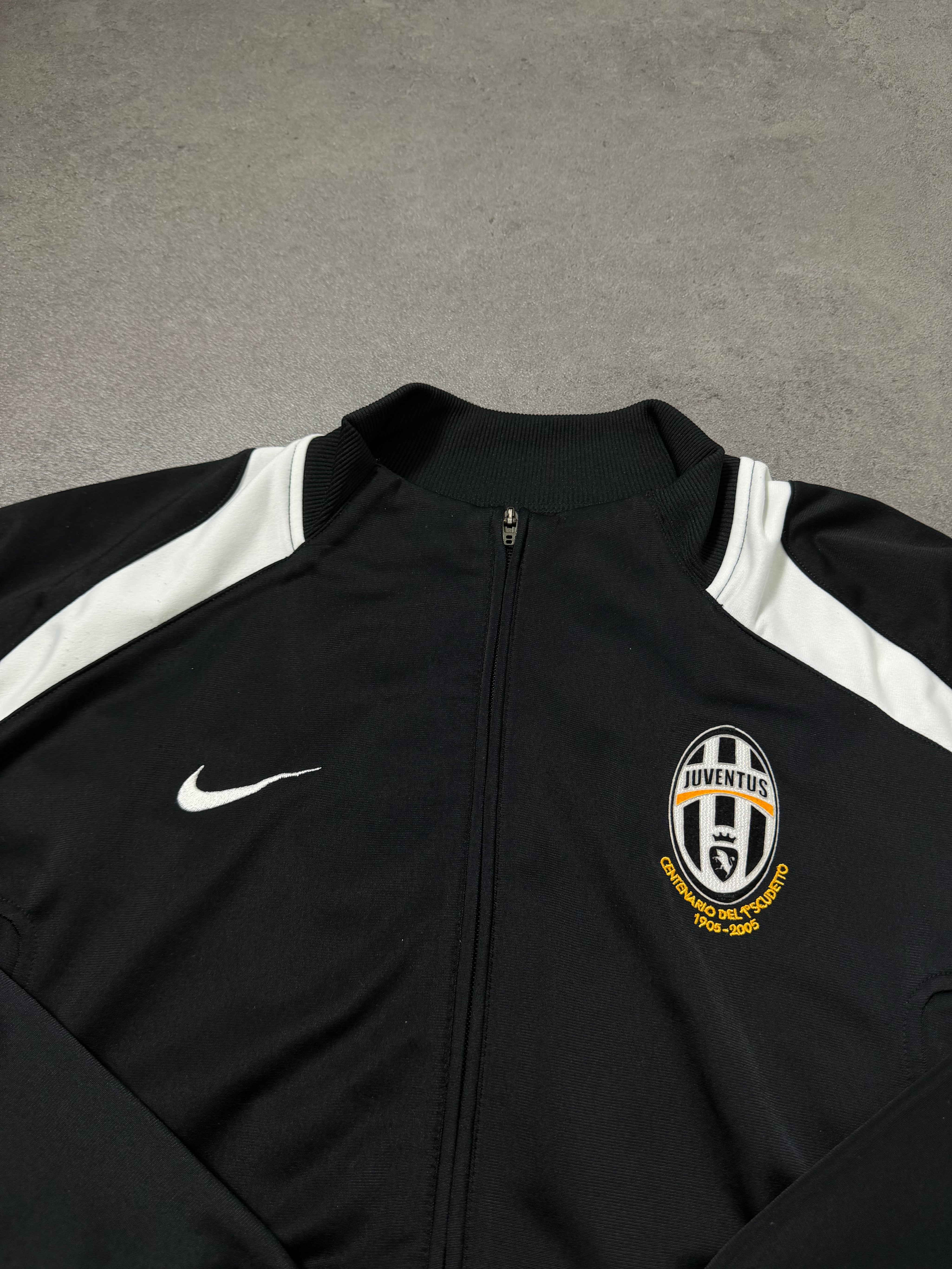 Juventus x Nike Tracksuit (L)