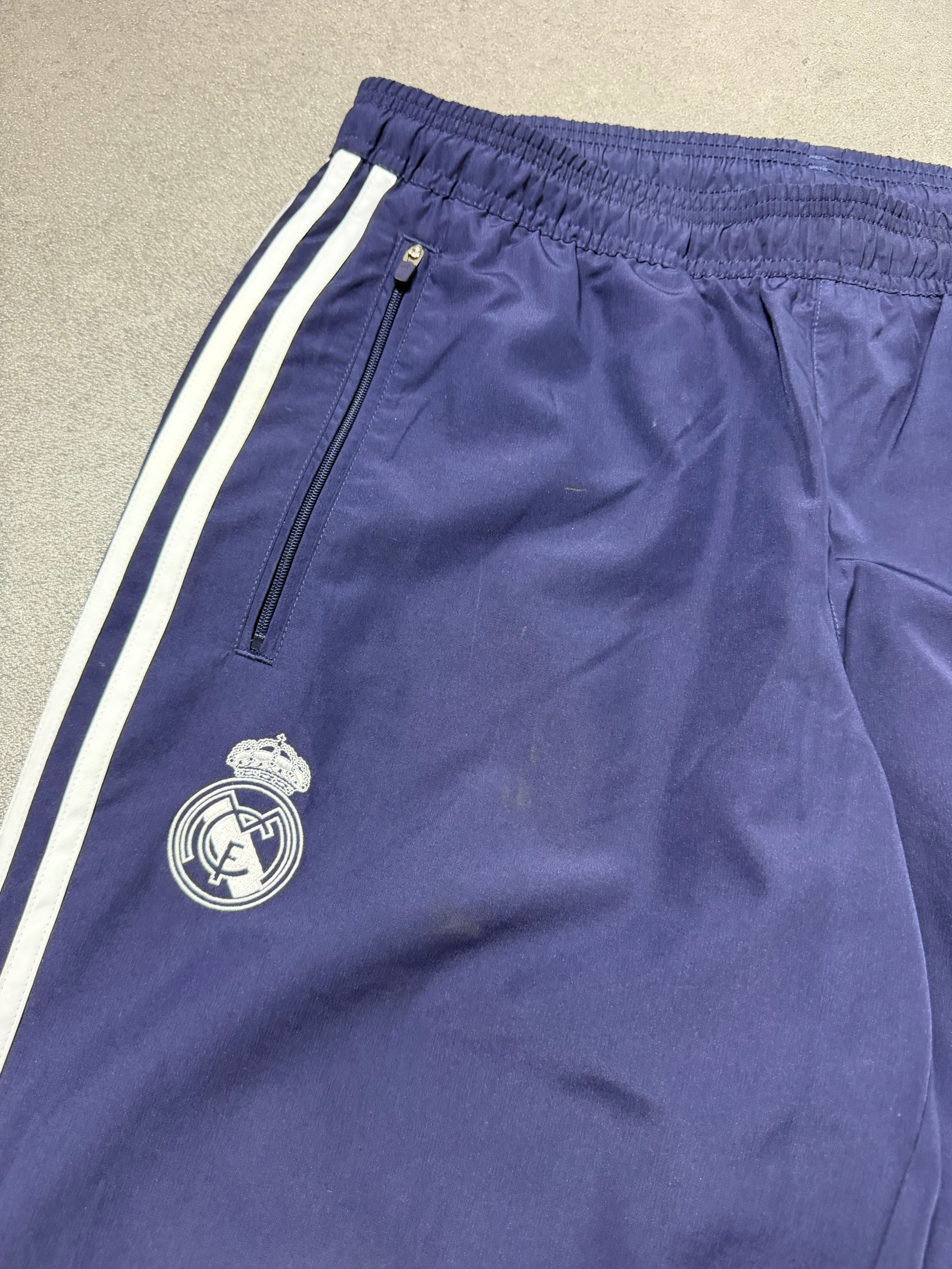 Real Madrid x Adidas Tracksuit (M)