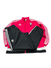 Juventus x Adidas Tracksuit (M)