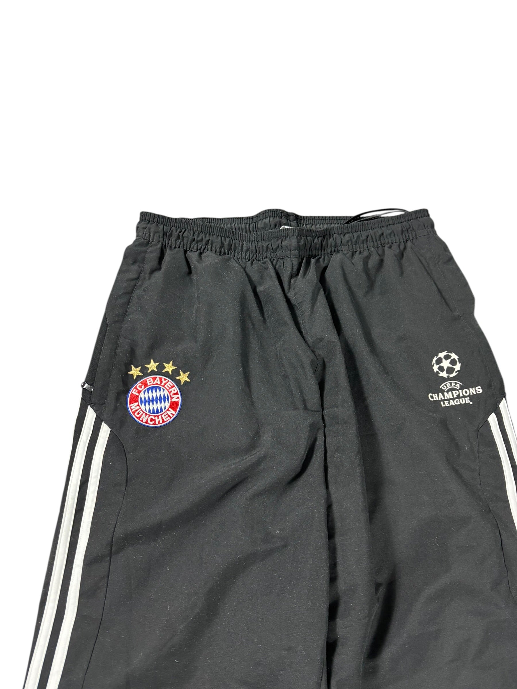 FC Bayern x Adidas Tracksuit (M)